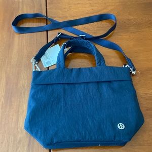 LuLuLemon tote